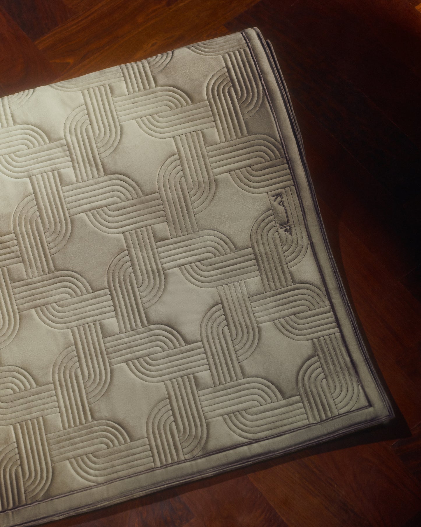 Bond prayer mat