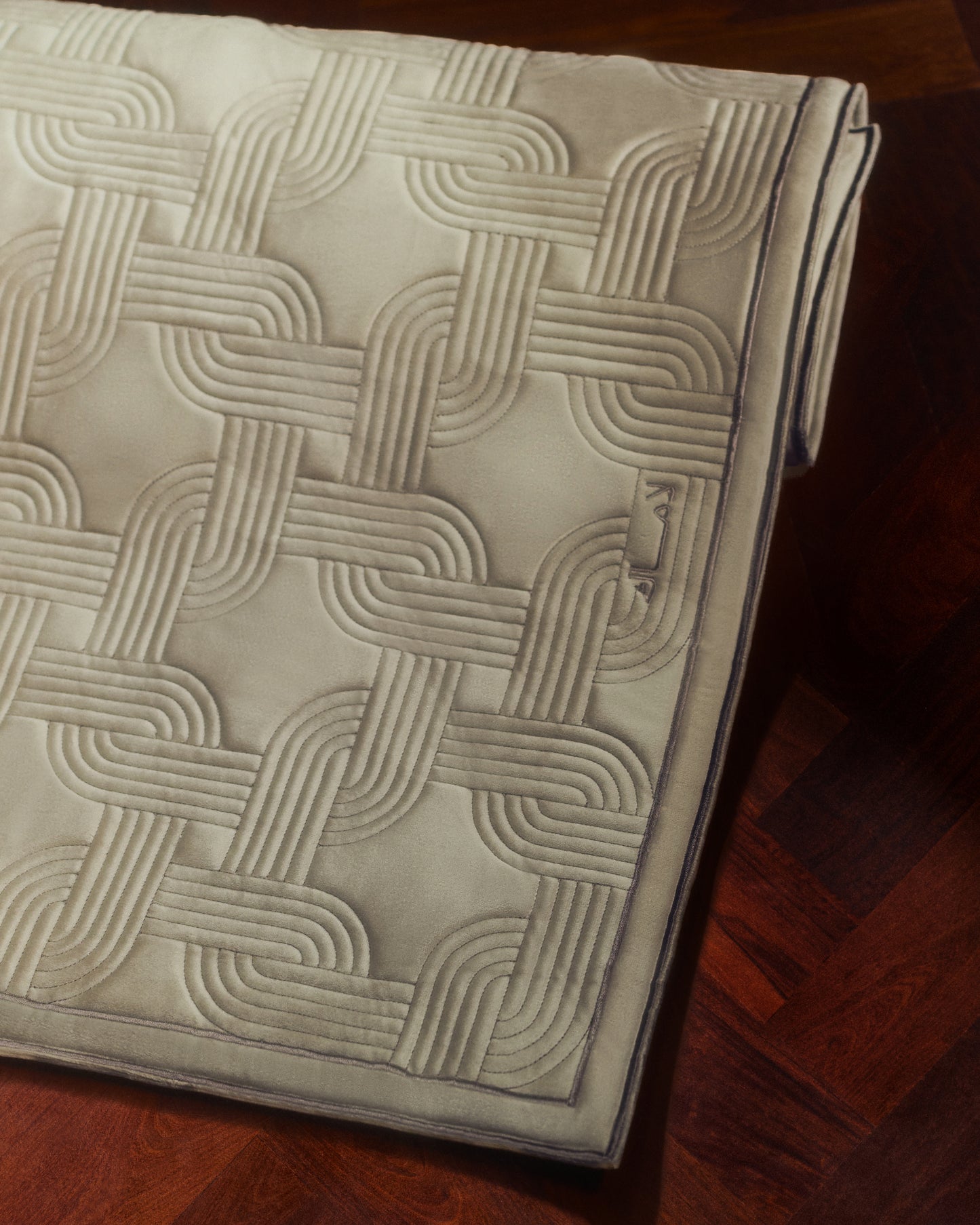 Bond prayer mat