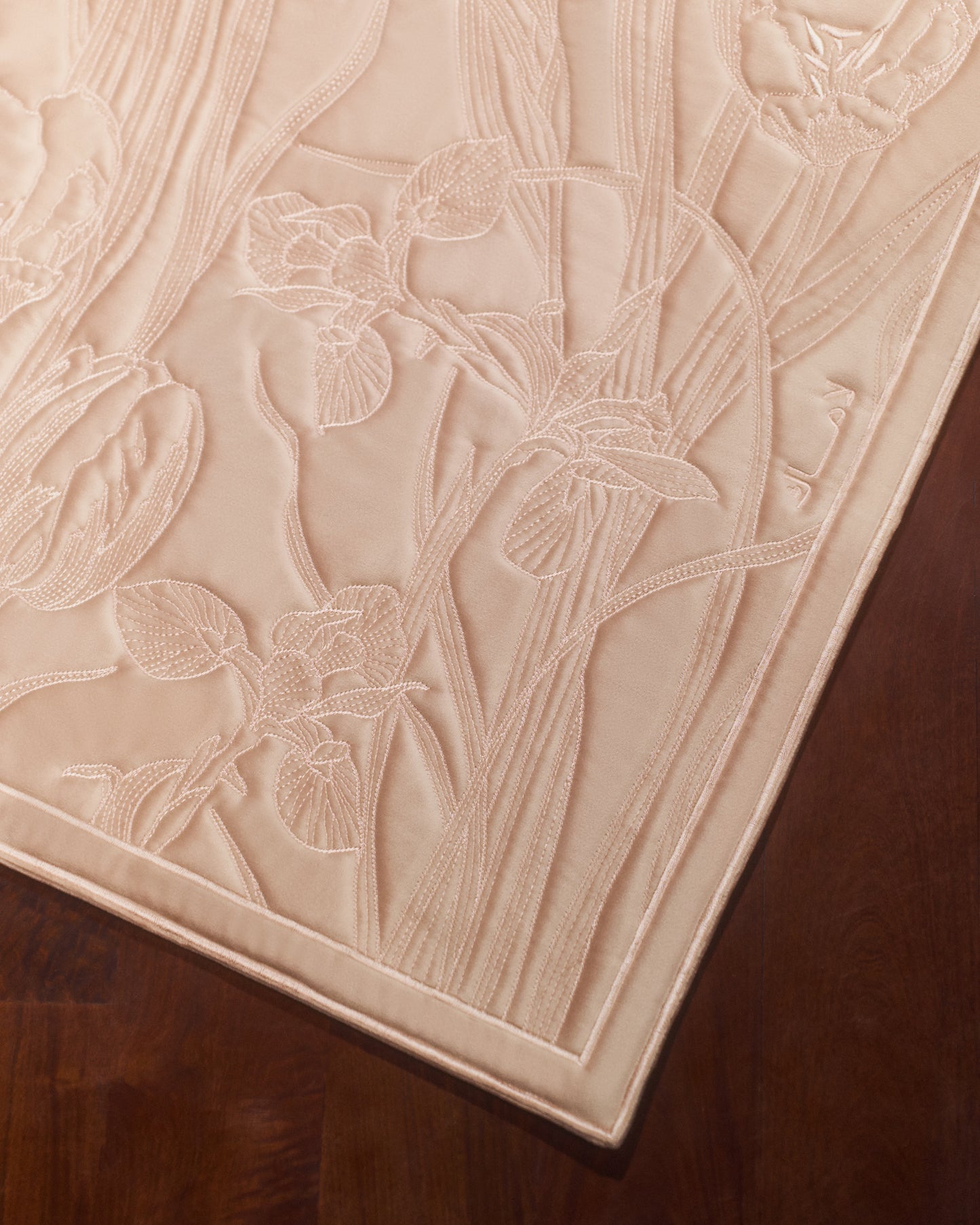 Iris prayer mat